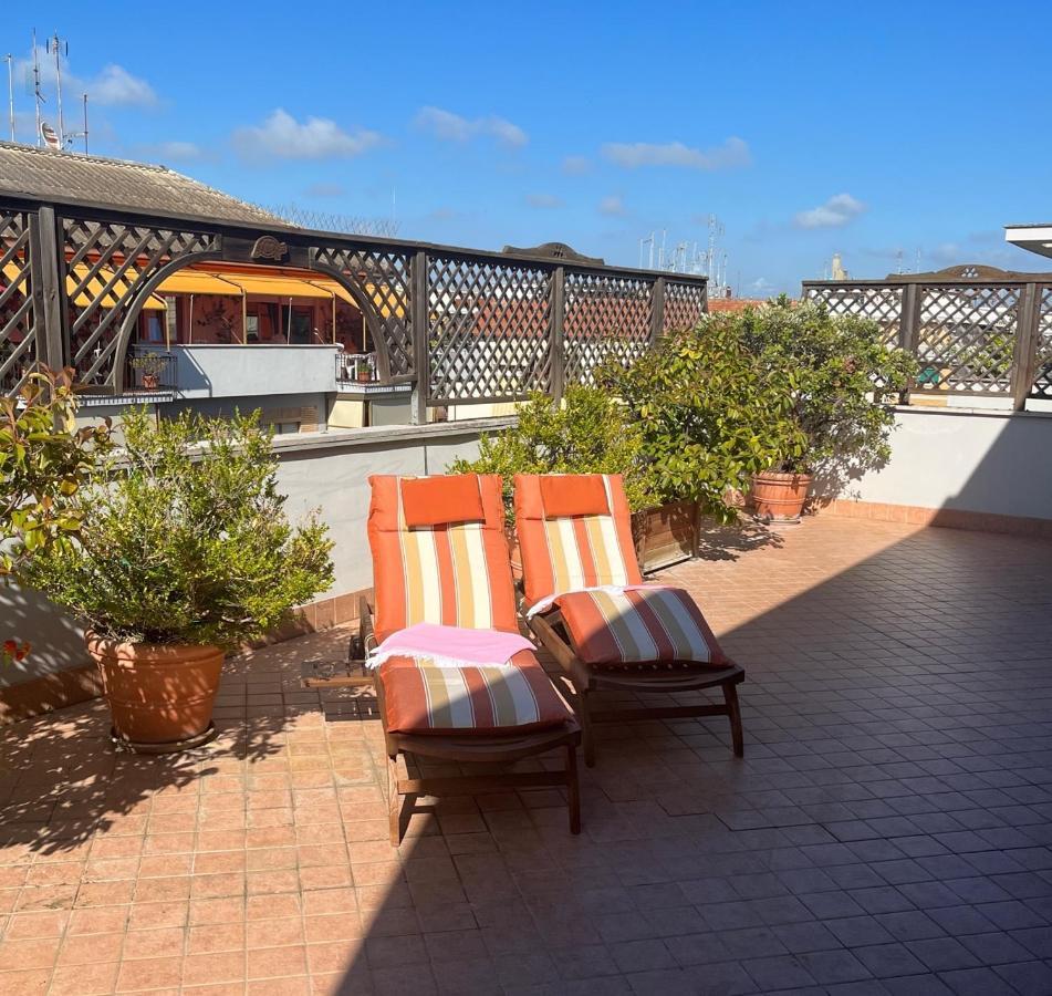 Attico Con Terrazza In Via Dei Traghetti Apartment ลิโด ดิ ออสเตีย ภายนอก รูปภาพ